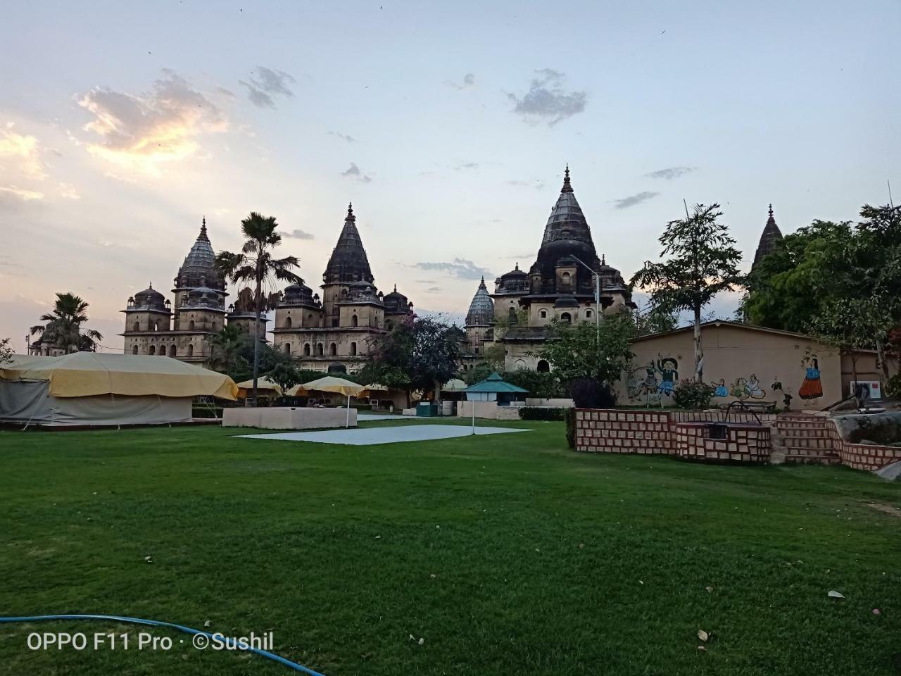 The Orchha Resort Esterno foto