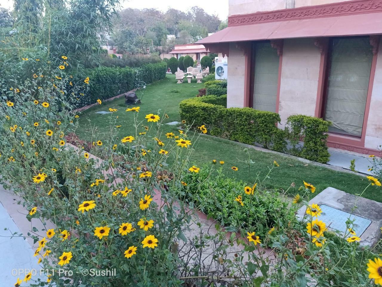 The Orchha Resort Esterno foto