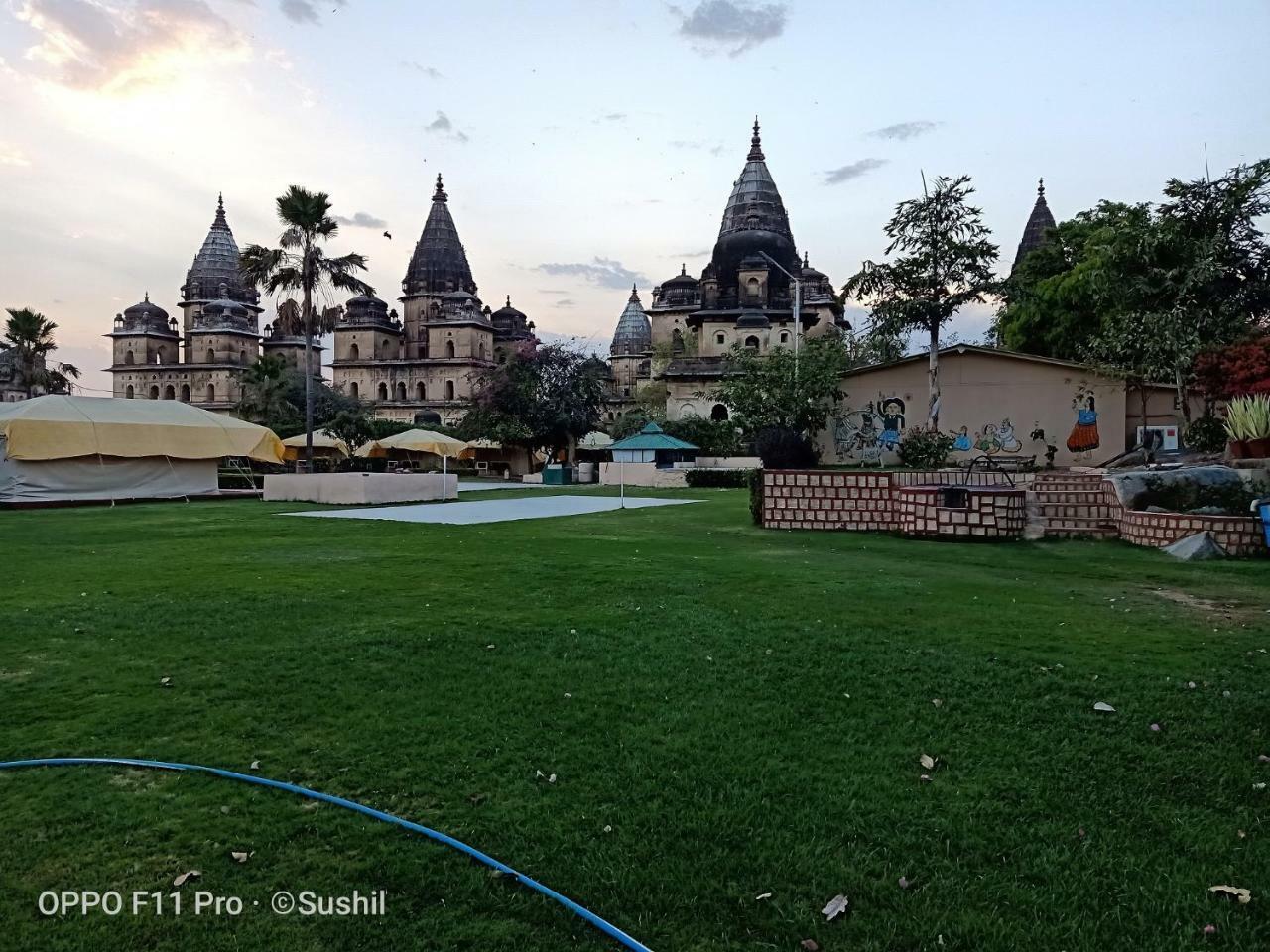 The Orchha Resort Esterno foto