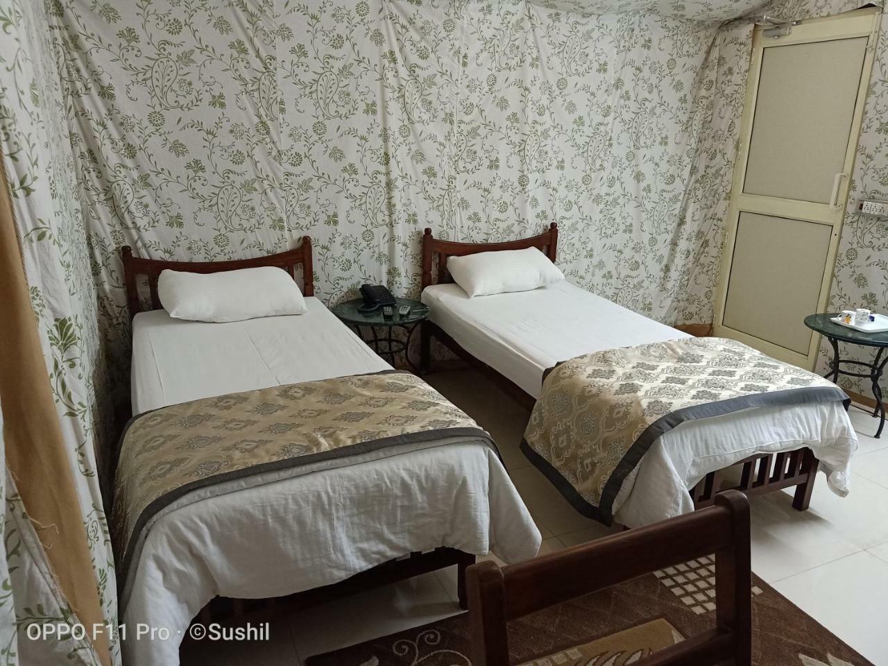 The Orchha Resort Esterno foto