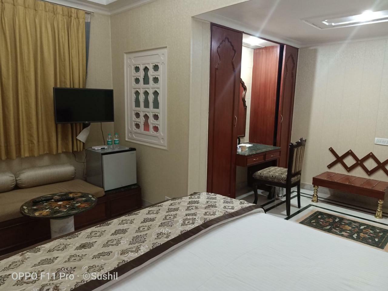 The Orchha Resort Esterno foto